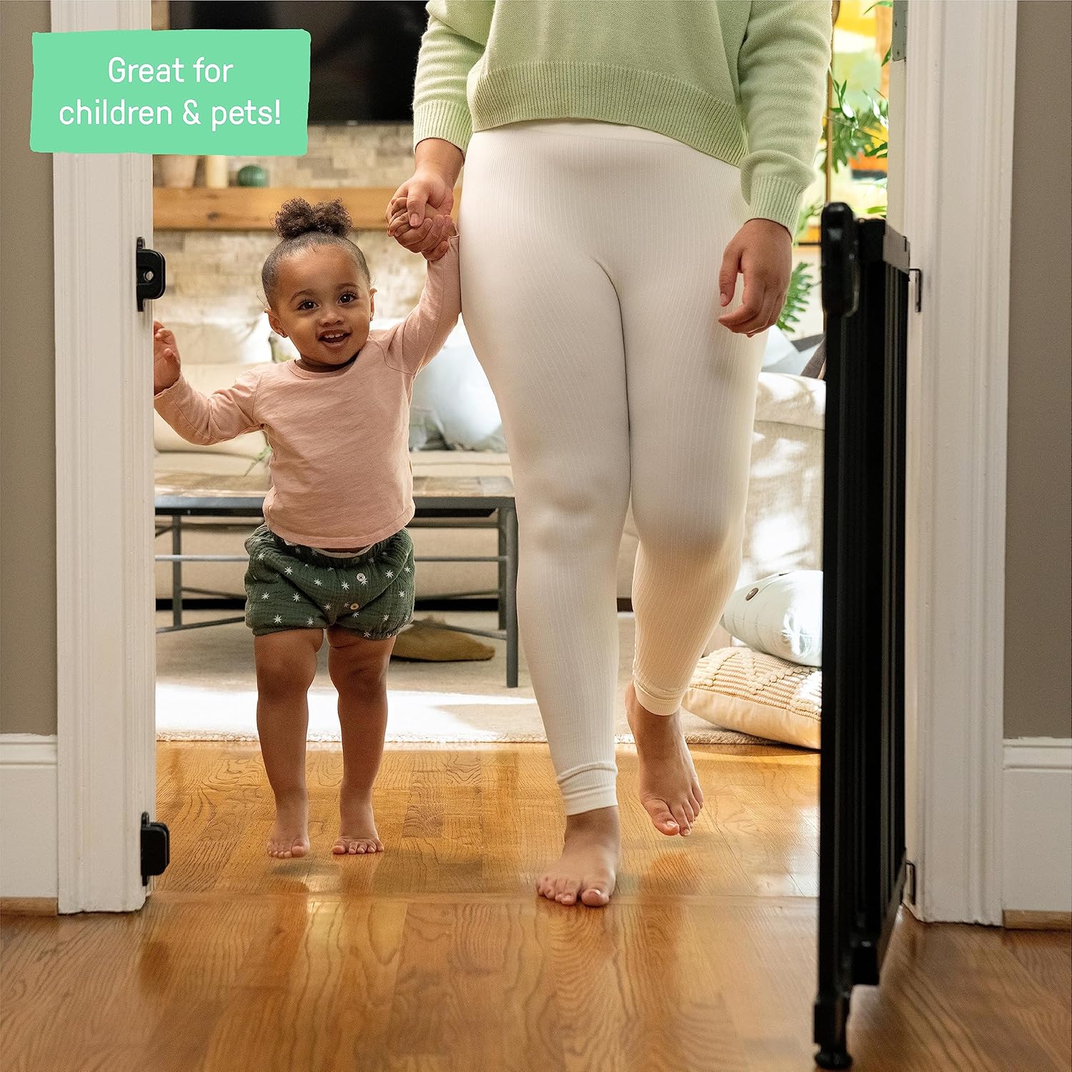 Qiz porno uchun mahkumlar bilan qamoqqa tashlangan. Gozal yalangoch semiz ayollar